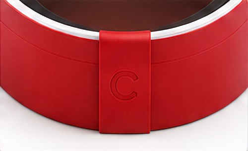 Box band with embossed C